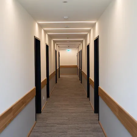 Kuebler Hotel