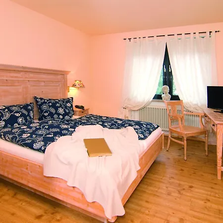 Kuebler 3*