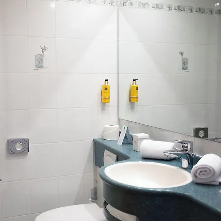 Kuebler Hotel 3*