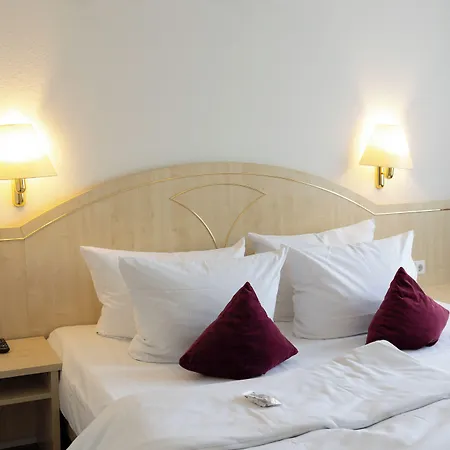 Kuebler Hotel 3*